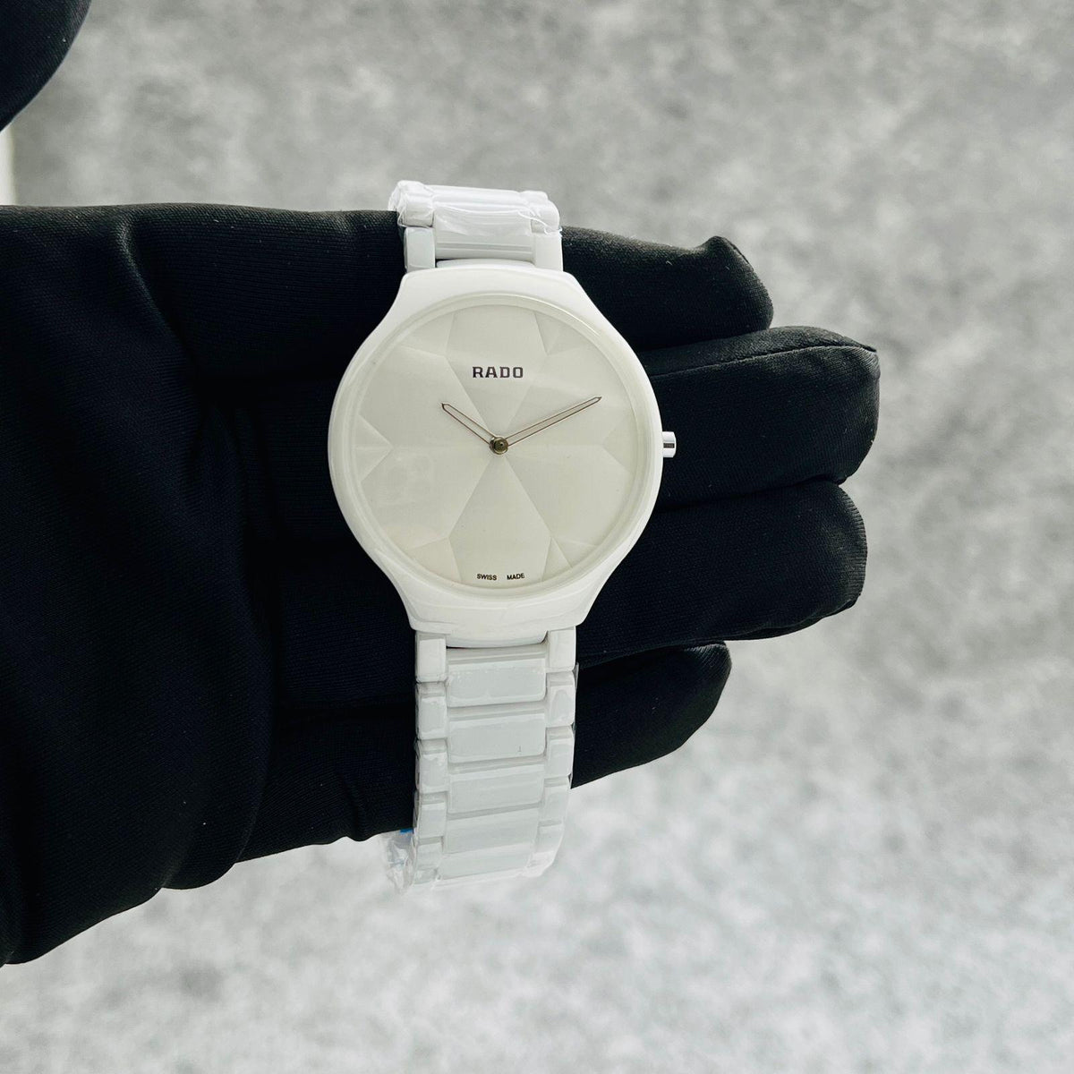 Rado True Round Thinline X Great Gardens
